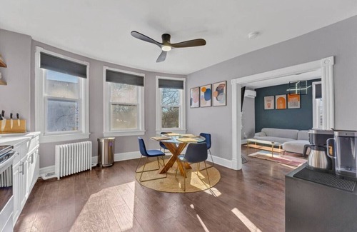 Woodridge Apartment | 2 BR Haven in the Pulse of the DC’s Vibrant Buzz!