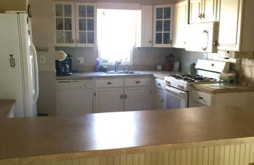 Beach Haven House | 2 BR House Beach Haven Centrally located