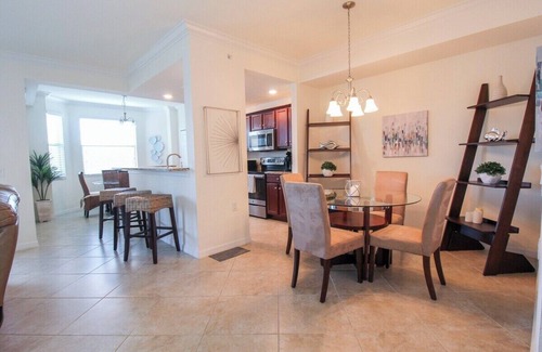 Lakewood Ranch Condo | 2 BR lakefront condo In Lakewood National overlooking the golf course - Array of Sunshine