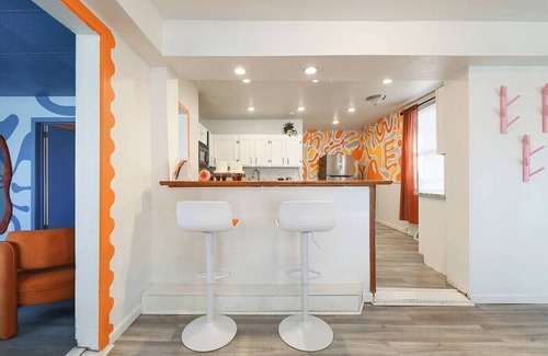 Brighton Heights House | 2-BR Vibrant Home | Fire Pit | Sleeps 4 | Downtown | PA