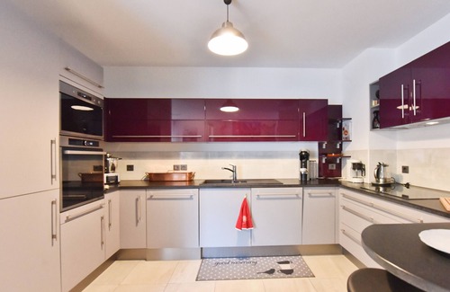 Pointe Croisette Apartment | 2-Br with Terrace and Pool in the Heart of Palm Beach