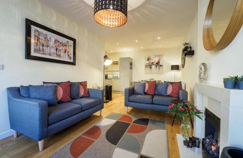 Buxton House | 2 Brocklehurst Cottages