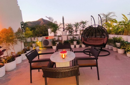 Udaipur House | 2 BTK TERRACE RETREAT BY Lavanya
