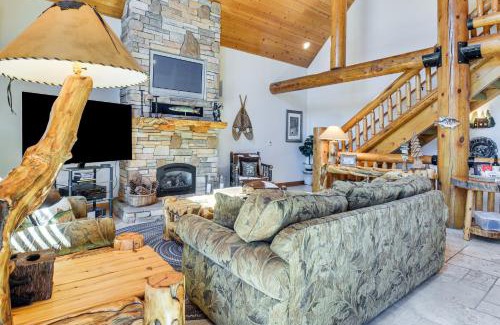 Arnold House | 2 Cabins Group and Family Getaway in Arnold!