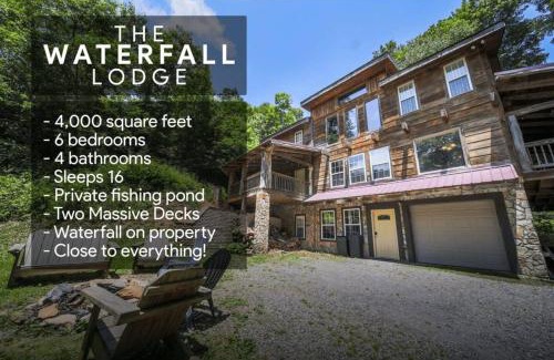 Mars Hill House | 2 Cabins on Private Pond Sleeps 30 Sauna Hot Tub