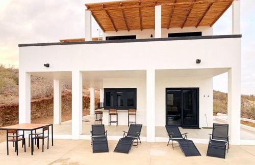 Cerritos House | 2 Casas and Pool- Walk to Beach, Great for Groups
