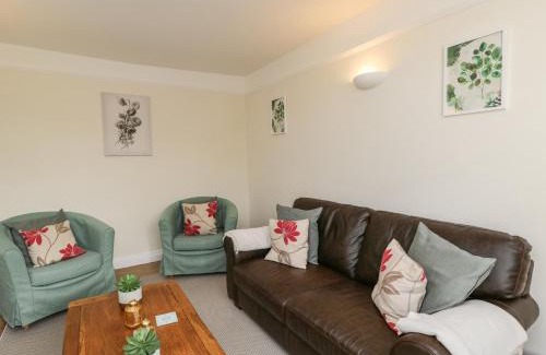 Chipping Norton House | 2 Church Street