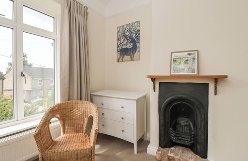 Chipping Norton Cottage | 2 Church Street