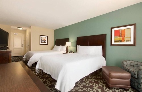 Cartersville Hotel | 2 Connecting Suites at a Hotel