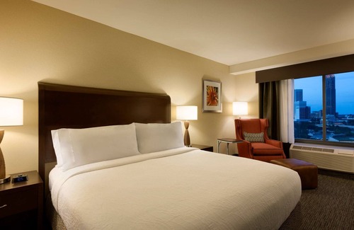 Luckie-Marietta District Hotel | 2 Connecting Suites at a Hotel