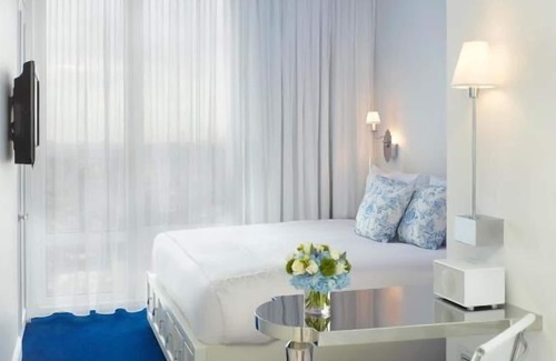 SoHo Hotel | 2 Convenient Units! Parking, Pets Allowed, Close to Elizabeth Street Garden!