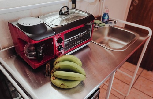 Rio Piedras Apartment | 2 Cozy College Student Room with AC, Wi-Fi, Kitchenette
