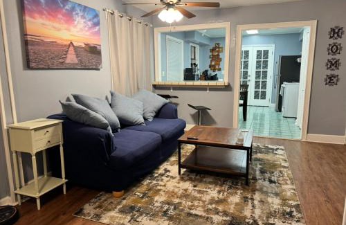 Arlington Apartment | 2 CoZY HOME WITH HUGE PATIO