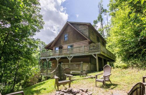 Boone House | 2 Cubs Cabin
