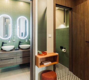 Gyor Apartment | 2 - Dolce Antoinette - DonViore