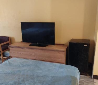 Jackson Apartment | 2 Double Beds Hotel Room 203