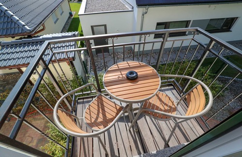 Karlshagen House | 2 double rooms with balcony - Usedom Bike - Hotel Max & Anna