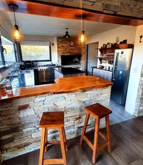 Lanin National Park Ski Chalet | 2 exclusivas casas en Barrio Peñon de Lolog