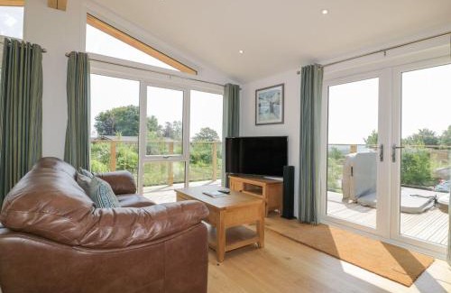 Dobwalls House | 2 Faraway Fields