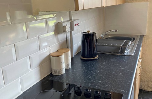 Bodorgan Cottage | 2 Glantraeth Farm Cottage. Pet friendly, Ideal base to explore Anglesey