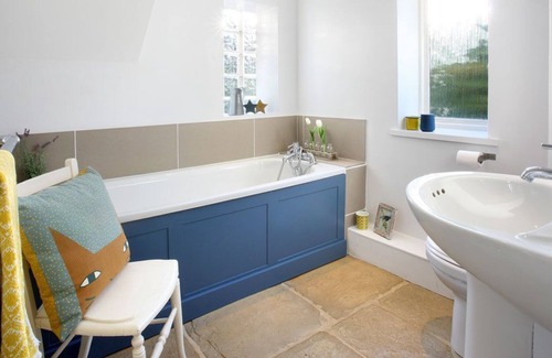 Snowshill Village Cottage | 2 Glebe Cottages - a luxury self catering that sleeps 4 guests in 2 bedrooms