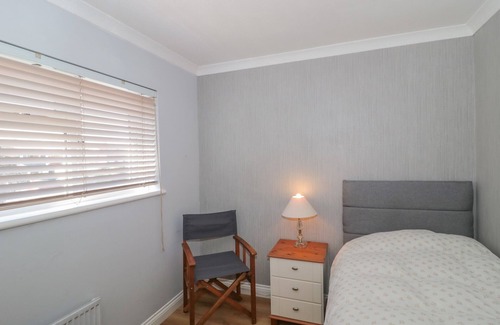 New Forest District Cottage | 2 GREEN CLOSE, pet friendly, character holiday cottage in Lyndhurst