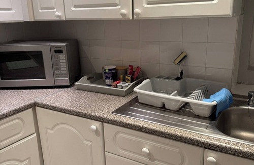 Derby Apartment | 2 Guests - Free Parking - 6min to Derbion Centre