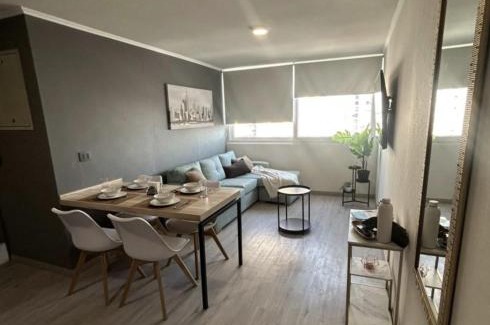 Yerbas Buenas Apartment | 2 habitaciones, a pasos del metro ñuble con WIFI