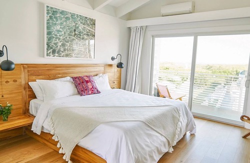 Montauk Hotel | 2 Hero Double, Hero Beach Club, Family Friendly, Steps from Fort Pond