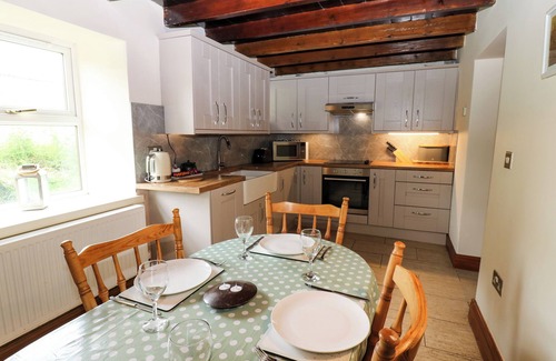 Eastgate Cottage | 2 HOLME POOL, pet friendly, with open fire in St John's Chapel