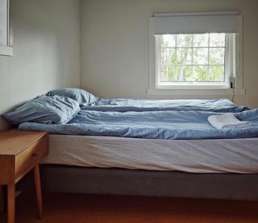 Vestvagøy Apartment | 2 Houses & A Barn Double Room