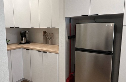 Andrews Apartment | #2 Hygge Hus Hotel - Double Room - Connectable -WiFi and AC in charming Andrews