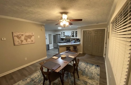 Fayetteville House | 2 King Bedrooms, 2.5 Bathrooms, 1,600 sqft Home