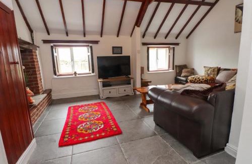 Ty Croes House | 2 Llainwen