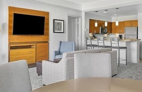 Palm Desert Resort | 2 Marriott's Desert Spring Villas II, Sauna, Pool!