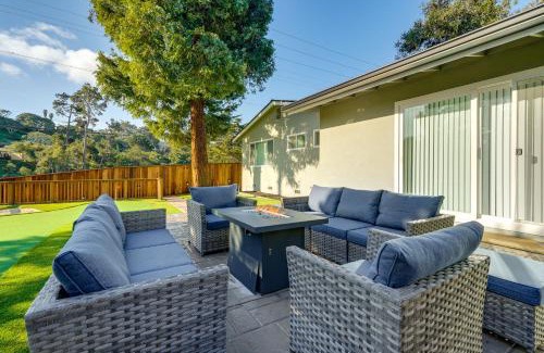 Del Rey Oaks House | 2 Mi to Beach Home with Patio in Del Rey Oaks!