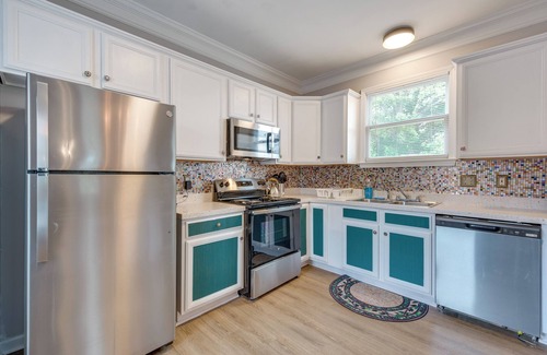 Mechanicsville House | 2 Mi to Dtwn: Family-Friendly Atlanta Retreat!