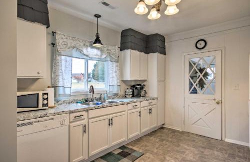Anderson House | 2 Mi to Lake Hartwell Charming Southern Cottage