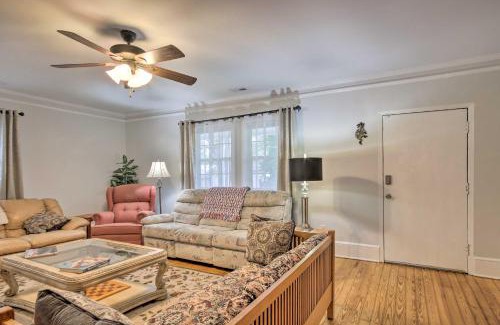 Anderson House | 2 Mi to Lake Hartwell Charming Southern Cottage