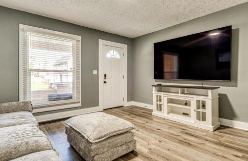 Near Eastside House | 2 Mi to Mass Ave Convenient Townhome with Yard!