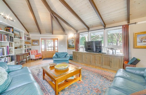 Aptos House | 2 Mi to Ocean Pet-Friendly Abode in Aptos!