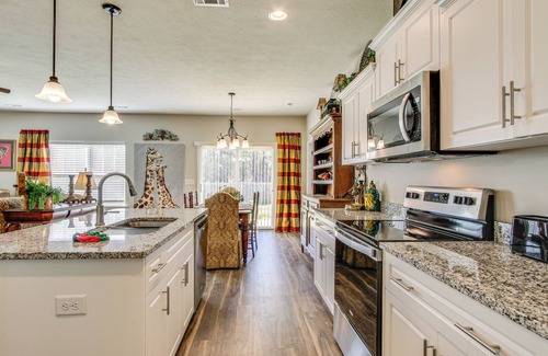 Aiken House | 2 Mi to Steeplechase Racecourse: Stylish Aiken Gem