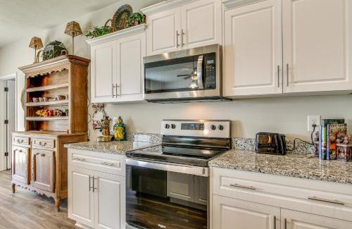 Aiken House | 2 Mi to Steeplechase Racecourse Stylish Aiken Gem