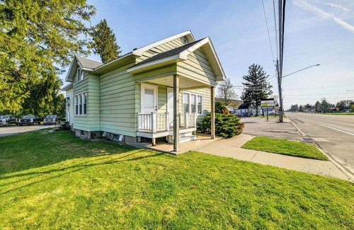 Munsons Corners Apartment | < 2 Mi to Suny Cortland: Unit w/Private Parking