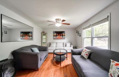 Tobyhanna House | 2 Mi to Tobyhanna SP Family Home with Deck!