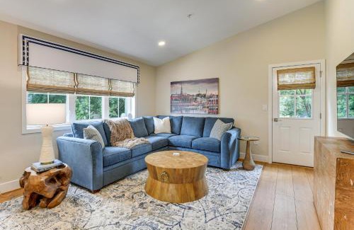 Annapolis House | 2 Mi to USNA Modern Annapolis Home with Fire Pit