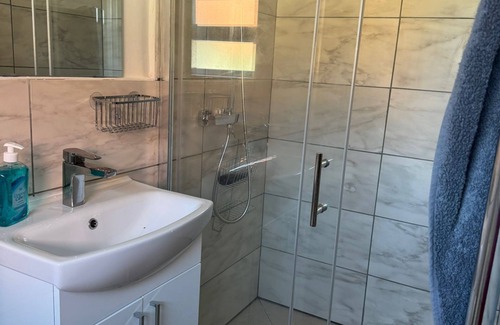 Manchester Apartment | 2 Miles from Manchester city centre, AO arena, Man City, COop Arena, Heaton Park