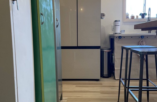 Williamsburg House | 2 Miles to Flintfields Horse Park