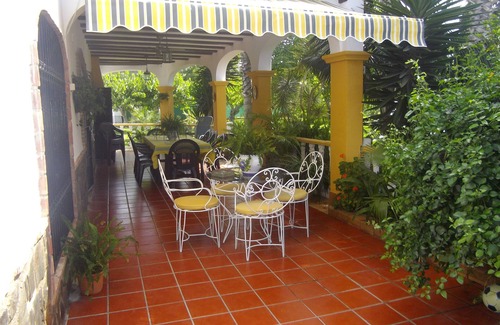 Motril Cottage | 2 MINUTES FROM MOTRIL AND TORRENUEVA. POOL AND GREAT LANDSCAPED AREA. PLAY