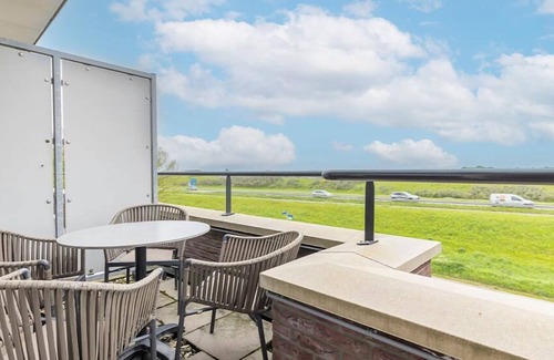 Kamperland Hotel | 2 Modern Haven | Wellness & Pool escape near Theme parks and Beach getaway
